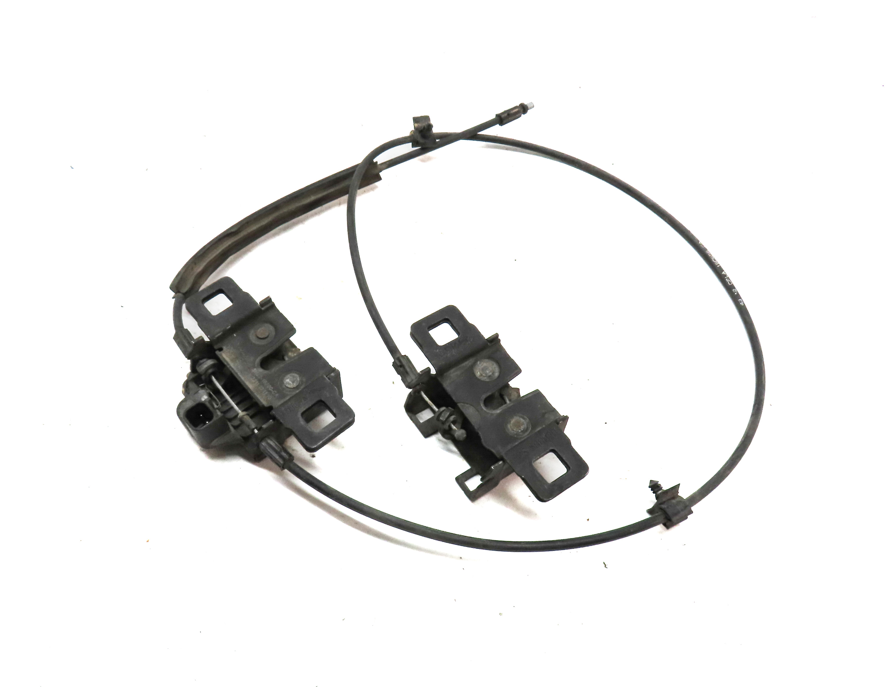 2013 LAND RANGE ROVER (L405) FRONT HOOD BONNET LOWER LOCK LATCH SET/2 w/CABLES — exact item pictured